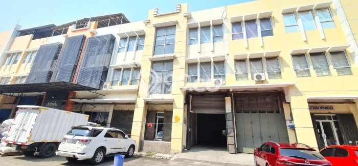Dijual! Gudang di Ancol Jakarta Utara LT 280m2 / LB 378m2 Kawasan Strategis Dijual! Gudang di Ancol Jakarta Utara LT 280m2 / LB 378m2 Kawasan Strategis