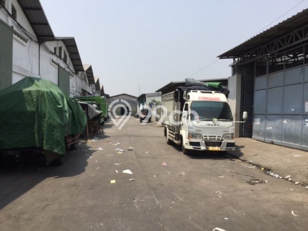 Gudang Komersial Dijual di Cengkareng Jakarta Barat LT 563m2 & LB 800m2 Gudang Komersial Dijual di Cengkareng Jakarta Barat LT 563m2 & LB 800m2