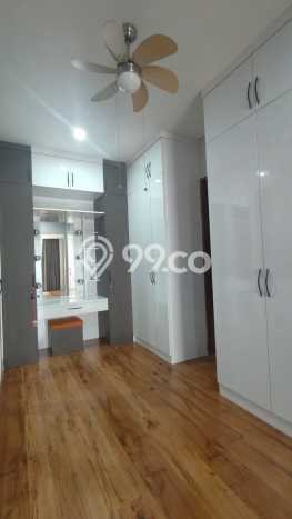 Dijual Rumah Mewah Megah Dengan View Cantik di Pondok Kelapa, Jakarta Timur Dijual Rumah Mewah Megah Dengan View Cantik di Pondok Kelapa, Jakarta Timur