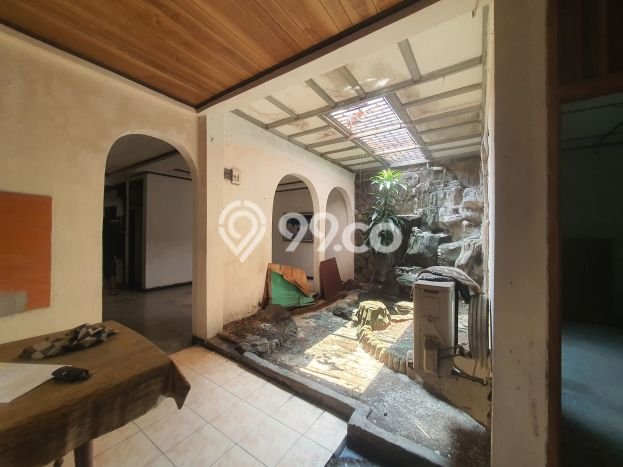 Dijual Rumah Eksklusif 6 KT di Rawamangun, Jakarta Timur Dijual Rumah Eksklusif 6 KT di Rawamangun, Jakarta Timur
