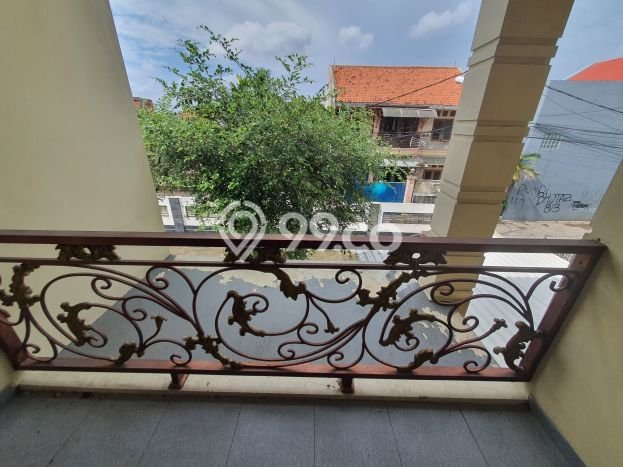 Rumah Minimalis 3 KT di Jatiwaringin Bekasi Semi Furnished Rumah Minimalis 3 KT di Jatiwaringin Bekasi Semi Furnished
