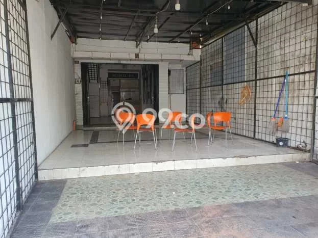 Unit Ruko Dijual di Bekasi LT 67m2 & LB 120m2 Unit Ruko Dijual di Bekasi LT 67m2 & LB 120m2