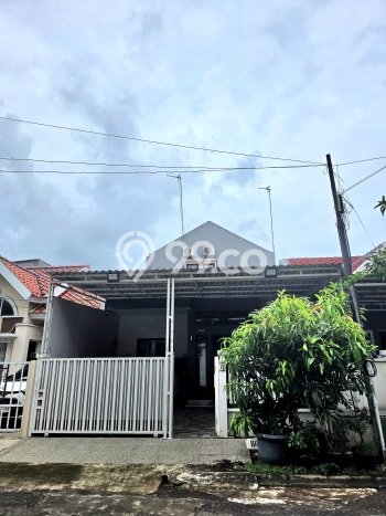 For Sale Rumah 4 Kamar Lokasi Strategis Bagus dan Strategis di Medan Satria For Sale Rumah 4 Kamar Lokasi Strategis Bagus dan Strategis di Medan Satria