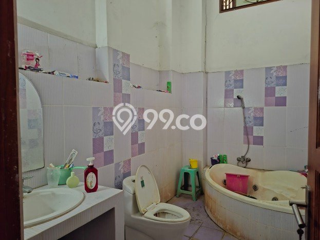 Siap Huni Rumah Mewah 6 Kamar di Tebet Dekat ke Mana Pun Siap Huni Rumah Mewah 6 Kamar di Tebet Dekat ke Mana Pun