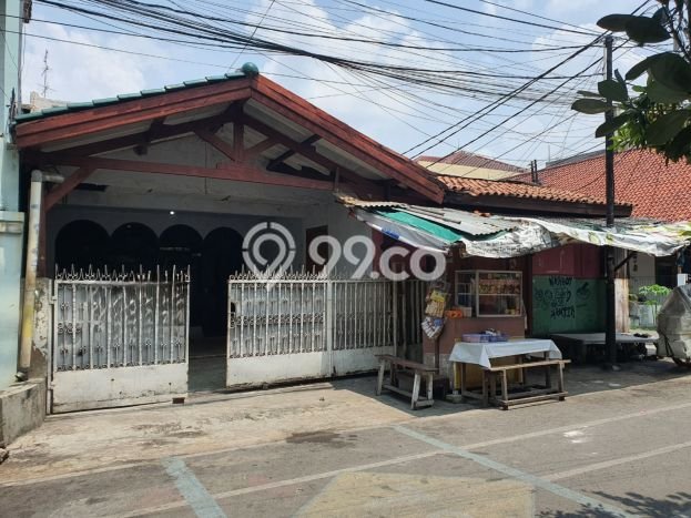 Rumah Elit Modern Tanpa Renovasi di Rawamangun Jakarta Timur Rumah Elit Modern Tanpa Renovasi di Rawamangun Jakarta Timur