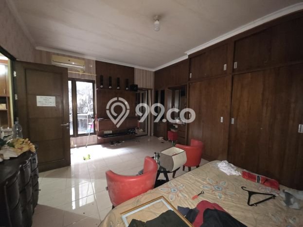 Rumah Luas Asri 4 KT Siap Pakai di Harapan Indah Bekasi Rumah Luas Asri 4 KT Siap Pakai di Harapan Indah Bekasi