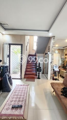 Siap Huni Hunian Elit 4 Kamar di Cakung Dekat ke Mana Saja Siap Huni Hunian Elit 4 Kamar di Cakung Dekat ke Mana Saja