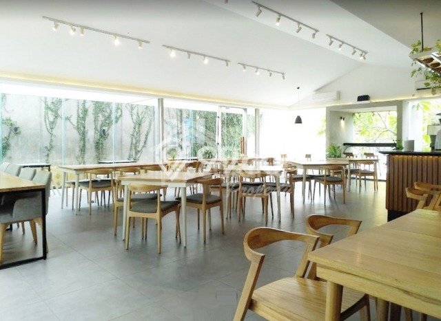 SENTRA BISNIS! Komersial Kawasan Pleburan, Luas 200m², Kawasan Perniagaan SENTRA BISNIS! Komersial Kawasan Pleburan, Luas 200m², Kawasan Perniagaan