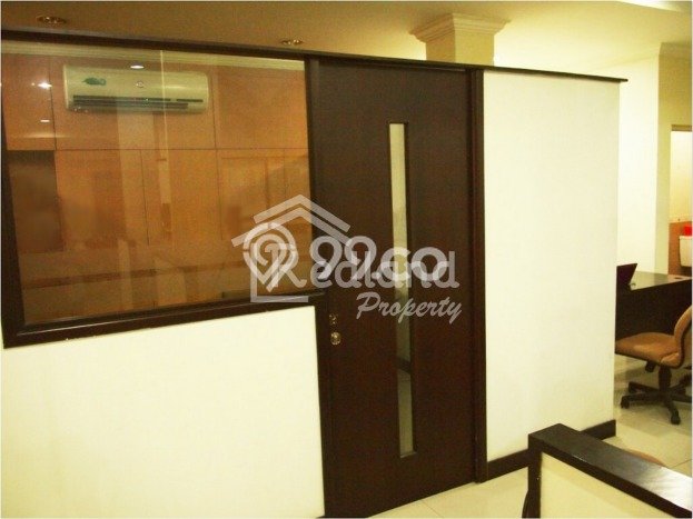 Ruko Dijual di Semarang Selatan LT 240m2, LB 400m2 untuk Investasi Ruko Dijual di Semarang Selatan LT 240m2, LB 400m2 untuk Investasi