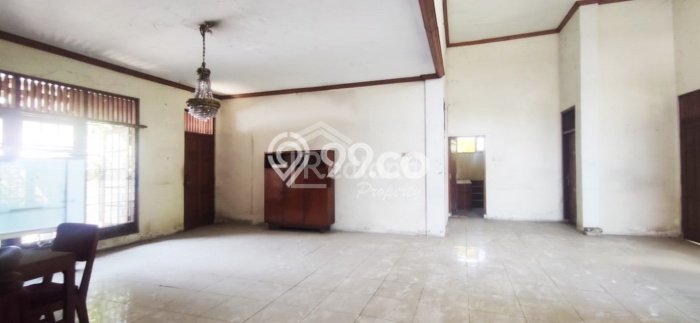 Hunian Mewah LB 600m2 Siap Huni Desain Elegan di Kalibanteng Kulon, Semarang Hunian Mewah LB 600m2 Siap Huni Desain Elegan di Kalibanteng Kulon, Semarang