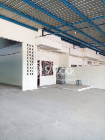 Unit Gudang Dijual di Semarang LT 1100m2 & LB 1300m2 Unit Gudang Dijual di Semarang LT 1100m2 & LB 1300m2