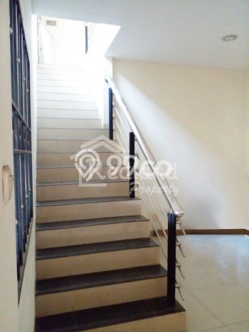 Unit Gudang Dijual di Semarang LT 1100m2 & LB 1300m2 Unit Gudang Dijual di Semarang LT 1100m2 & LB 1300m2