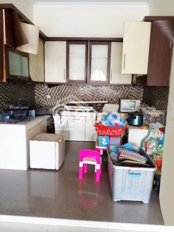 Unit Gudang Dijual di Semarang LT 1100m2 & LB 1300m2 Unit Gudang Dijual di Semarang LT 1100m2 & LB 1300m2