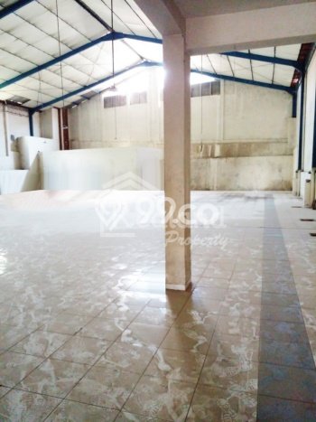 Unit Gudang Dijual di Semarang LT 1100m2 & LB 1300m2 Unit Gudang Dijual di Semarang LT 1100m2 & LB 1300m2