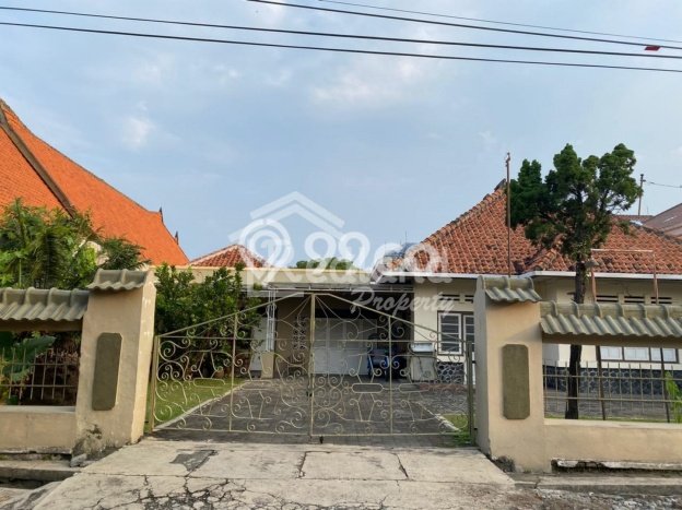 Hunian Mewah LB 500m2 Siap Pakai Desain Elegan di Rejosari, Semarang Hunian Mewah LB 500m2 Siap Pakai Desain Elegan di Rejosari, Semarang