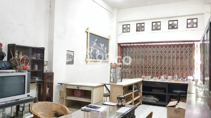 Untuk Dijual! Ruko di Jagalan Semarang LT 168m2 / LB 420m2 Kawasan Bisnis Untuk Dijual! Ruko di Jagalan Semarang LT 168m2 / LB 420m2 Kawasan Bisnis