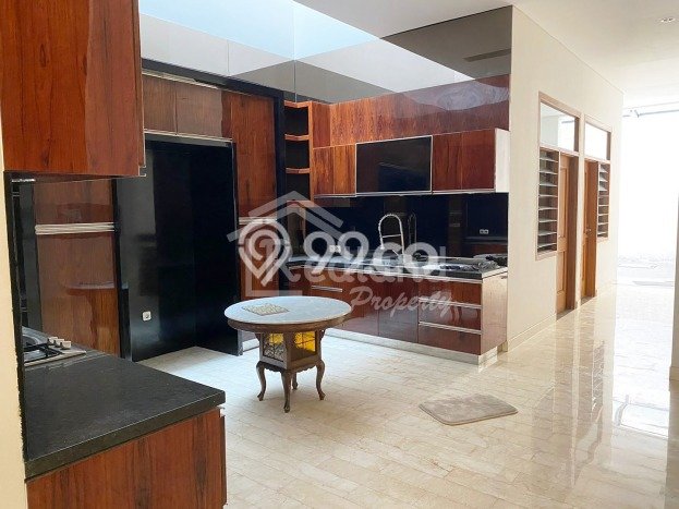 Siap Huni Hunian Elit 4 Kamar di Candisari Dekat ke Mana Saja Siap Huni Hunian Elit 4 Kamar di Candisari Dekat ke Mana Saja