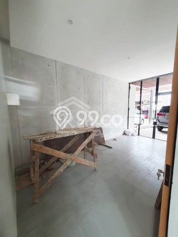 Dijual Rumah Premium dengan Fasilitas Sekitar Lengkap di Candisari, Semarang Dijual Rumah Premium dengan Fasilitas Sekitar Lengkap di Candisari, Semarang