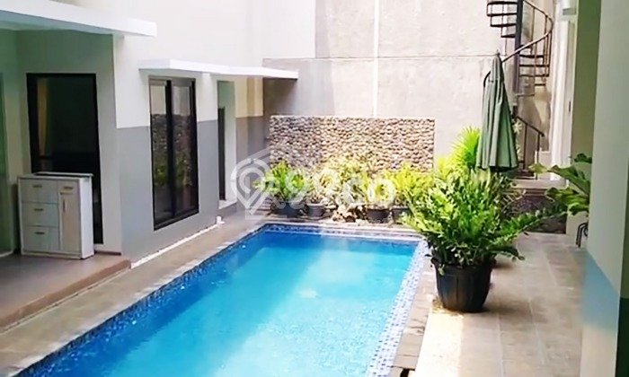 Dijual Rumah Premium dengan Fasilitas Sekitar Komplit di Gajah Mungkur, Semarang Dijual Rumah Premium dengan Fasilitas Sekitar Komplit di Gajah Mungkur, Semarang