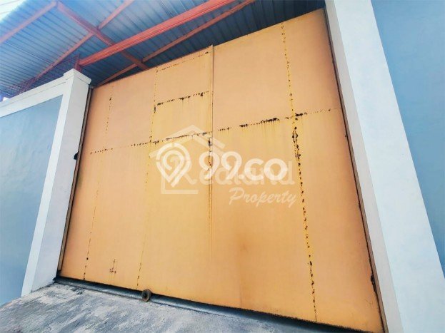 Unit Gudang Disewakan di Kartosuro di Area Ramai & Strategis Unit Gudang Disewakan di Kartosuro di Area Ramai & Strategis