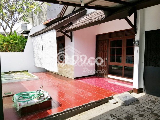 For Sale Hunian Rumah Terawat 4 KT di Puri Anjasmoro, Semarang For Sale Hunian Rumah Terawat 4 KT di Puri Anjasmoro, Semarang
