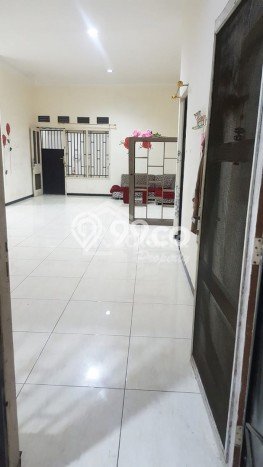 Dijual Cepat Rumah Favorit Siap Huni LB 240m2 di Semarang Utara, Semarang Dijual Cepat Rumah Favorit Siap Huni LB 240m2 di Semarang Utara, Semarang