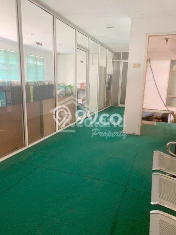 AREA KOMERSIAL! Gudang Kawasan Genuk, Luas 1040m², Lokasi Strategis AREA KOMERSIAL! Gudang Kawasan Genuk, Luas 1040m², Lokasi Strategis