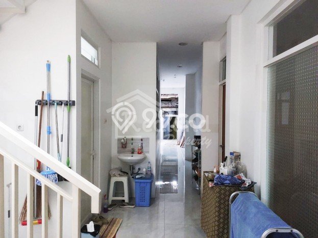 Paling Dicari! Komersial Dijual di Dr Cipto Mangunkusomo Harga Kompetitif Paling Dicari! Komersial Dijual di Dr Cipto Mangunkusomo Harga Kompetitif