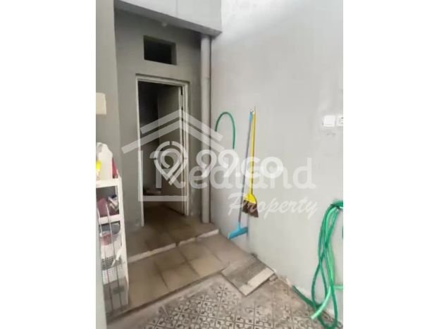 Sewa cepat rumah minimalis strategis 5 Kamar di Semarang Barat, Semarang Sewa cepat rumah minimalis strategis 5 Kamar di Semarang Barat, Semarang