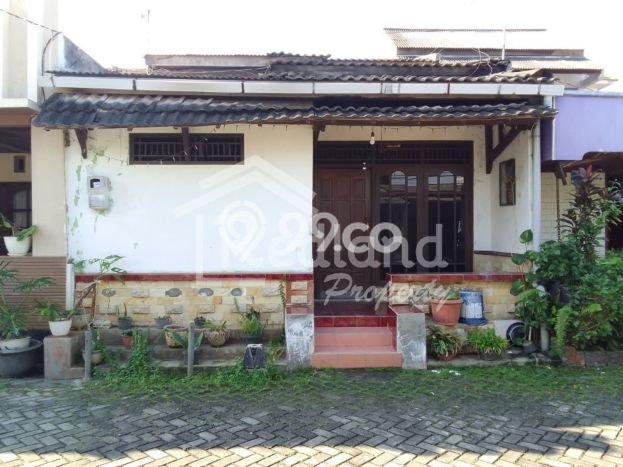Dijual Rumah 2 Kamar Lokasi Ideal Nyaman dan Strategis di Banyumanik Dijual Rumah 2 Kamar Lokasi Ideal Nyaman dan Strategis di Banyumanik