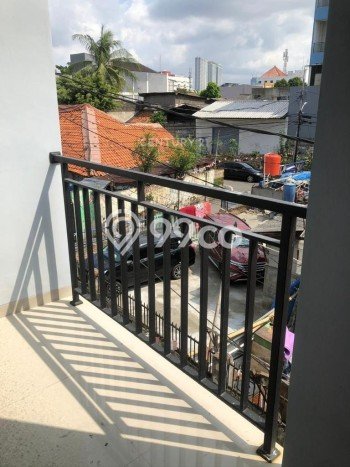 Jual Rumah Bagus Siap Huni LB 50m2 di Senen, Jakarta Pusat Jual Rumah Bagus Siap Huni LB 50m2 di Senen, Jakarta Pusat