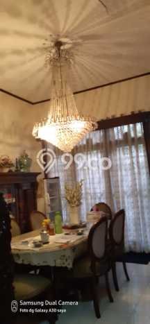 Siap Huni Rumah Mewah 5 Kamar di Kebayoran Baru Dekat ke Mana Saja Siap Huni Rumah Mewah 5 Kamar di Kebayoran Baru Dekat ke Mana Saja