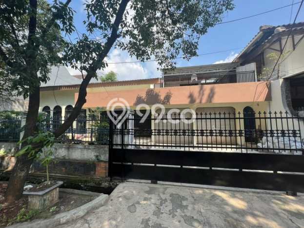 Rumah Mewah Siap Huni LT 398m2 di Cempaka Putih, Jakarta Pusat Rumah Mewah Siap Huni LT 398m2 di Cempaka Putih, Jakarta Pusat