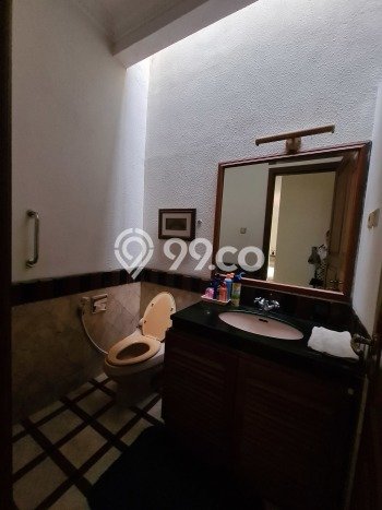 Rumah Eksklusif Dijual LT 788m2 di Tebet, Jakarta Selatan Rumah Eksklusif Dijual LT 788m2 di Tebet, Jakarta Selatan