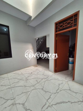 Jual Rumah Eksklusif 3 KT di Pondok Kelapa, Jakarta Timur Jual Rumah Eksklusif 3 KT di Pondok Kelapa, Jakarta Timur
