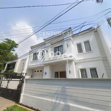 Ready to Use! Luxury House LT 240m2 Desain Modern di Pulomas Ready to Use! Luxury House LT 240m2 Desain Modern di Pulomas