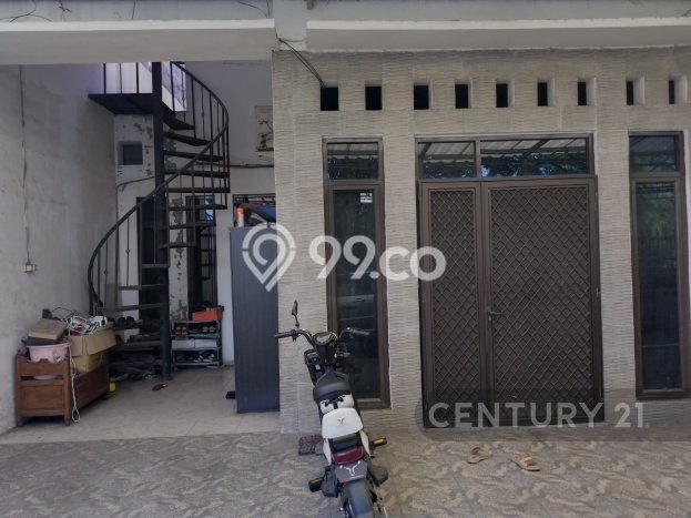 Dijual Rumah Premium dengan Fasilitas Sekitar Komplit di Tebet, Jakarta Selatan Dijual Rumah Premium dengan Fasilitas Sekitar Komplit di Tebet, Jakarta Selatan