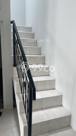 Rumah Modern Cantik 4 Kamar Bisa Langsung Pindah di Kelapa Gading Rumah Modern Cantik 4 Kamar Bisa Langsung Pindah di Kelapa Gading