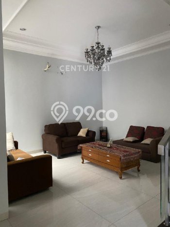 Ready to Use! Luxury House LT 240m2 Desain Modern di Pulomas Ready to Use! Luxury House LT 240m2 Desain Modern di Pulomas