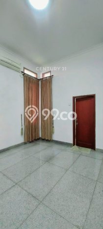 Rumah Disewakan Jakarta Timur LT 545m2 LB 400m2 Kawasan Rawamangun Rumah Disewakan Jakarta Timur LT 545m2 LB 400m2 Kawasan Rawamangun