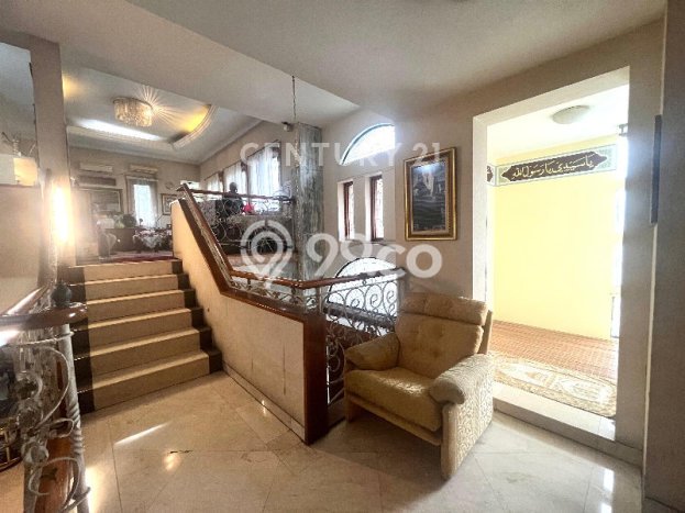 Rumah Elit LB 1200m2 Siap Huni Desain Elegan di Sektor 1 - Bintaro, Jakarta Selatan Rumah Elit LB 1200m2 Siap Huni Desain Elegan di Sektor 1 - Bintaro, Jakarta Selatan