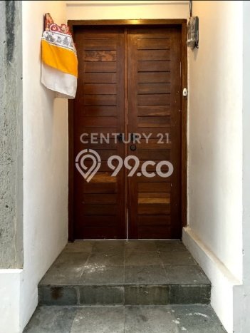Jual Segera Rumah LT 120m² / LB 200m² di Kawasan Komersial Kuta, Badung Jual Segera Rumah LT 120m² / LB 200m² di Kawasan Komersial Kuta, Badung