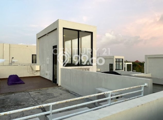 Jual Segera Rumah LT 120m² / LB 200m² di Kawasan Komersial Kuta, Badung Jual Segera Rumah LT 120m² / LB 200m² di Kawasan Komersial Kuta, Badung