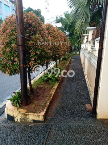 Rumah Sewa Jakarta Timur LT 260m2 LB 200m2 Kawasan Rawamangun Rumah Sewa Jakarta Timur LT 260m2 LB 200m2 Kawasan Rawamangun