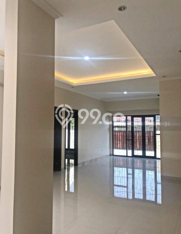 For Sale! Luxury House LT 480m2 Desain Modern di Rawamangun For Sale! Luxury House LT 480m2 Desain Modern di Rawamangun