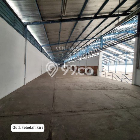 AREA PREMIUM! Gudang For Rent di Cawang, Luas 6900m², Area Utama AREA PREMIUM! Gudang For Rent di Cawang, Luas 6900m², Area Utama