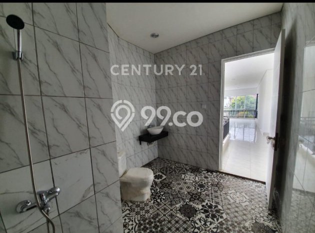 For Sale! Luxury House LT 243m2 Desain Modern di Radio Dalam For Sale! Luxury House LT 243m2 Desain Modern di Radio Dalam