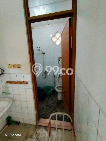 Rumah Elit Modern Tanpa Renovasi di Duri Kepa Jakarta Barat Rumah Elit Modern Tanpa Renovasi di Duri Kepa Jakarta Barat