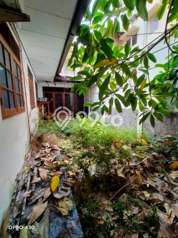 Rumah Elit Modern Tanpa Renovasi di Duri Kepa Jakarta Barat Rumah Elit Modern Tanpa Renovasi di Duri Kepa Jakarta Barat