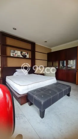 Hunian Mewah LB 4000m2 Siap Huni Desain Elegan di Intercon, Jakarta Barat Hunian Mewah LB 4000m2 Siap Huni Desain Elegan di Intercon, Jakarta Barat